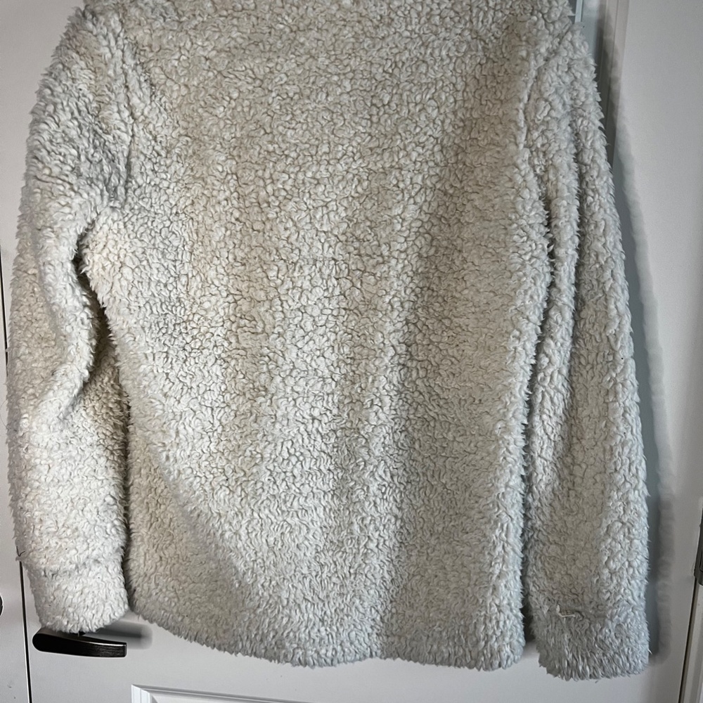 sweater - Picture 2 of 2